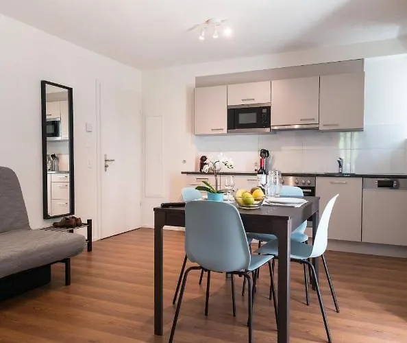 Hitrental Altstetten Apartamento